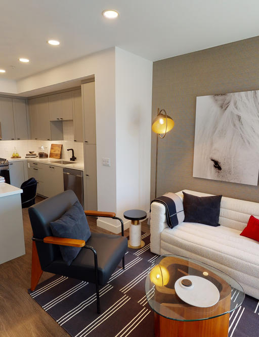 Luxury Coasta Mesa Apartments - Halcyon House