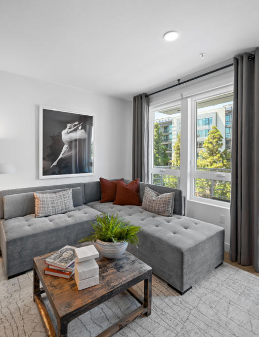 luxury two bedroom apartment in Costa Mesa - Halcyon House